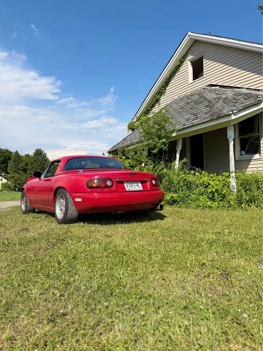 1990 Mazda NA MX-5 Miata - Image 2 of 20