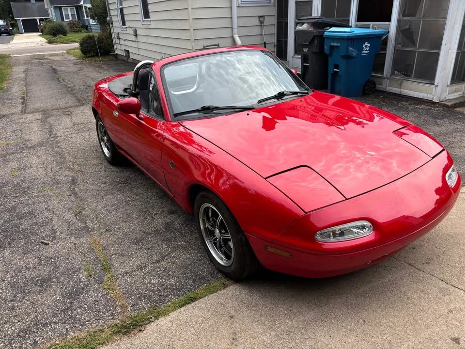 1990 Mazda NA MX-5 Miata - Image 2 of 10