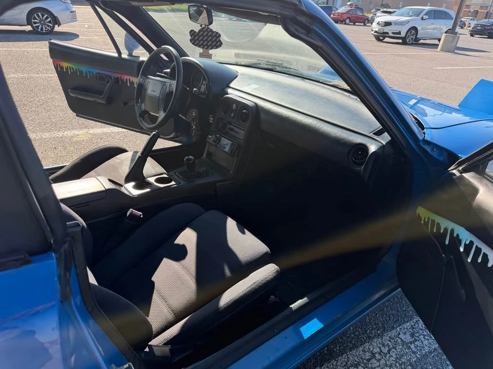 1990 Mazda NA MX-5 Miata - Image 10 of 15
