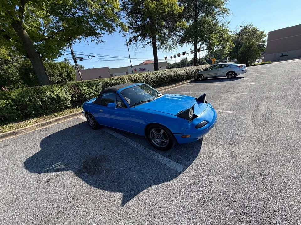1990 Mazda NA MX-5 Miata - Image 4 of 15