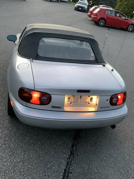 1990 Mazda NA MX-5 Miata - Image 4 of 15