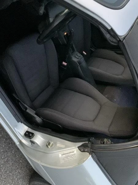 1990 Mazda NA MX-5 Miata - Image 13 of 15