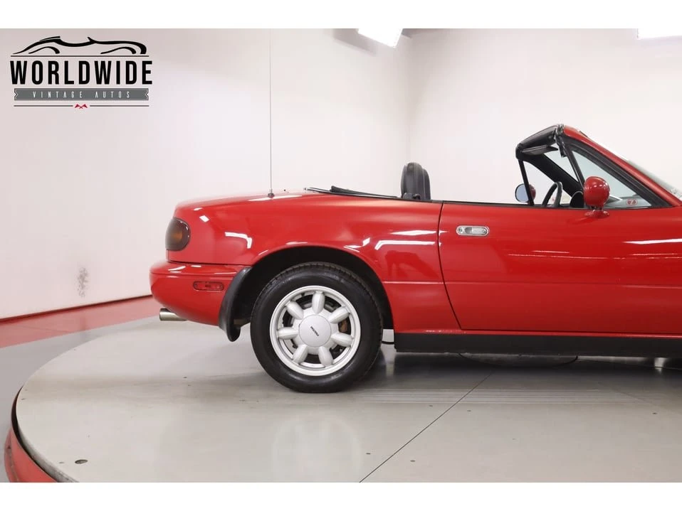 1990 Mazda NA MX-5 Miata - Image 13 of 20