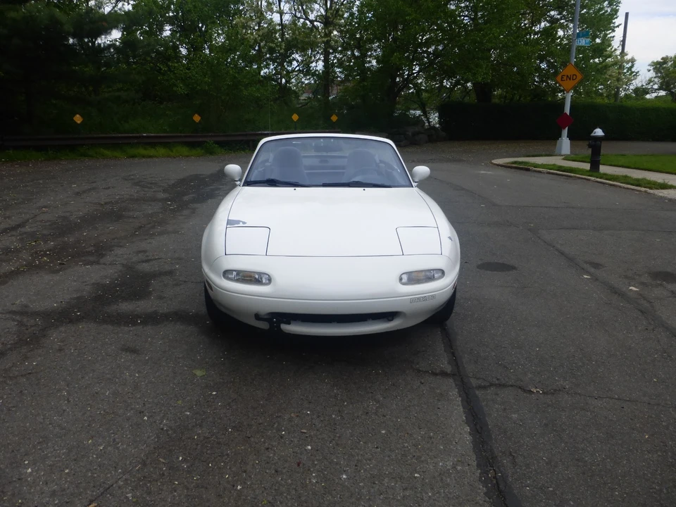 1990 Mazda NA MX-5 Miata - Image 2 of 31