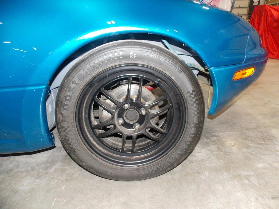 1990 Mazda NA MX-5 Miata - Image 26 of 31