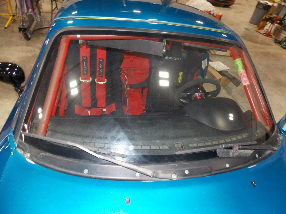 1990 Mazda NA MX-5 Miata - Image 21 of 31