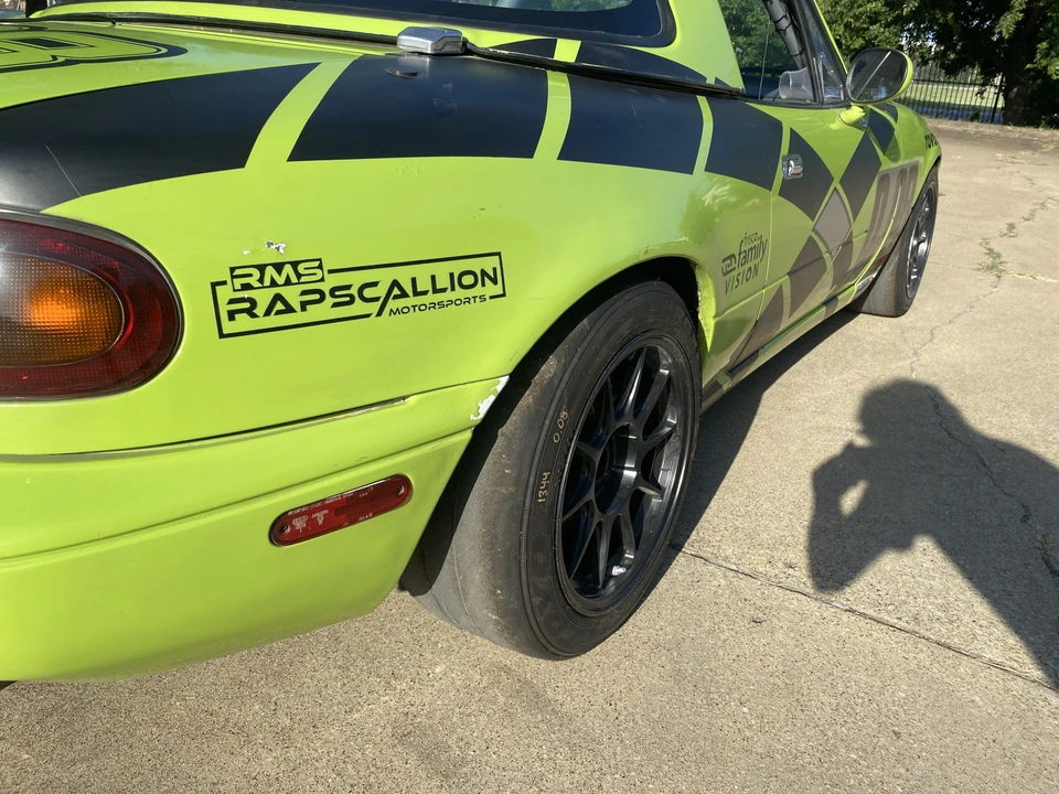 1990 Mazda NA MX-5 Miata - Image 26 of 31