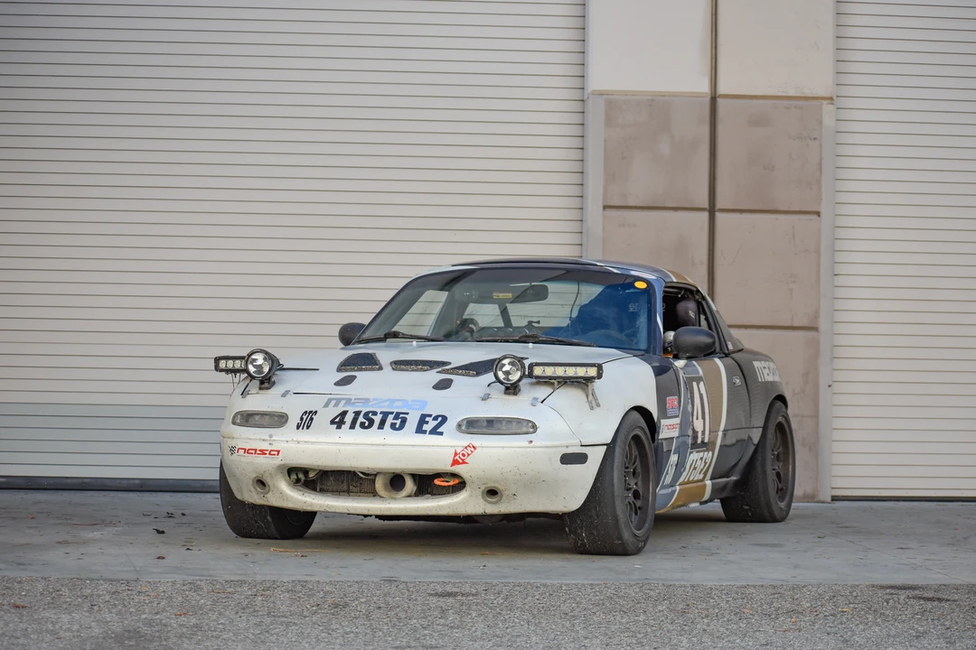 1990 Mazda NA MX-5 Miata - Image 3 of 31