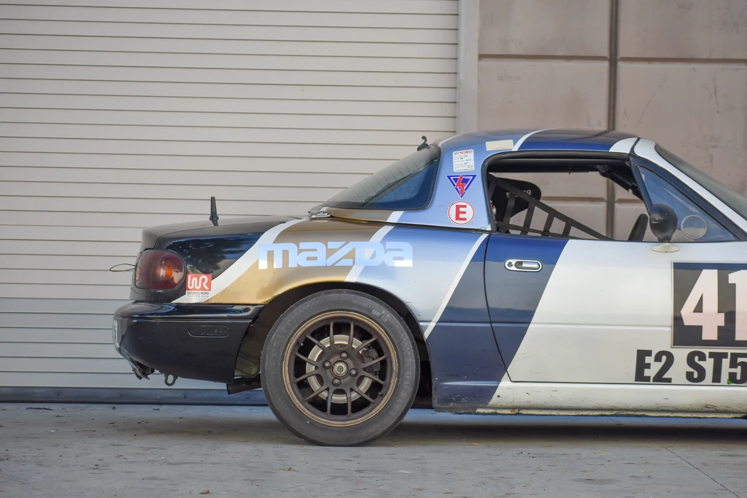 1990 Mazda NA MX-5 Miata - Image 10 of 31