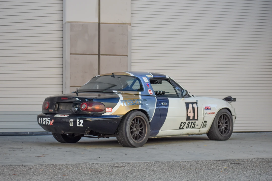 1990 Mazda NA MX-5 Miata - Image 7 of 31