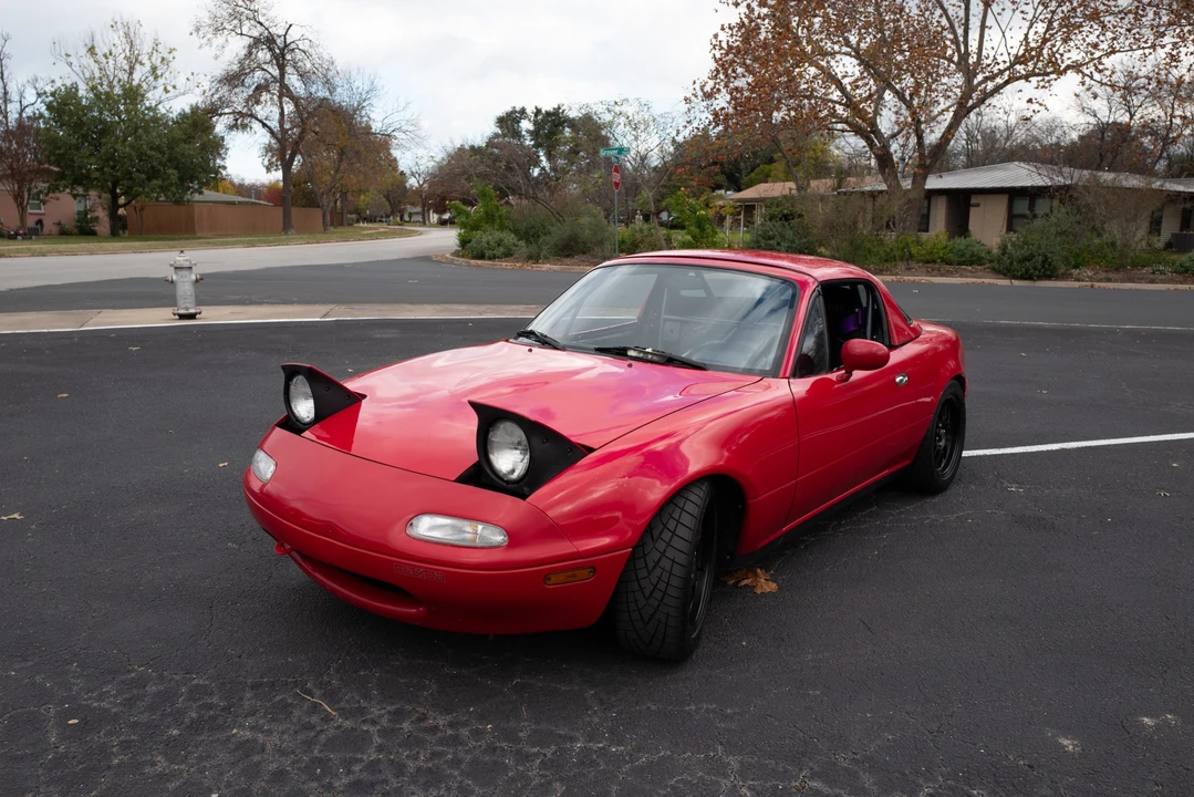 1990 Mazda NA MX-5 Miata - Image 2 of 31
