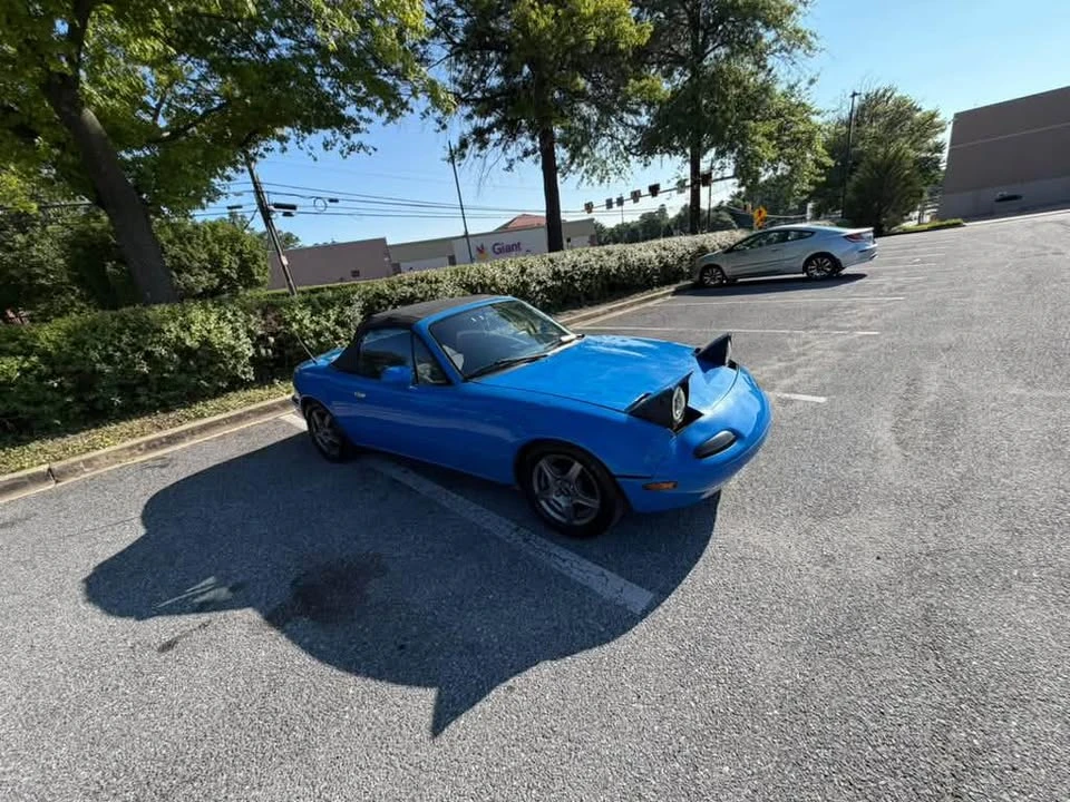 1990 Mazda NA MX-5 Miata - Image 5 of 16