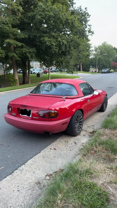 1990 Mazda NA MX-5 Miata - Image 4 of 4