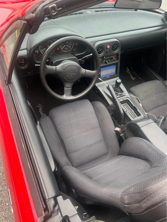 1990 Mazda NA MX-5 Miata - Image 8 of 14