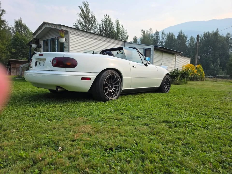1990 Mazda NA MX-5 Miata - Image 2 of 9
