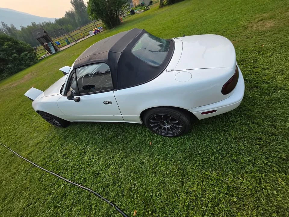 1990 Mazda NA MX-5 Miata - Image 7 of 9