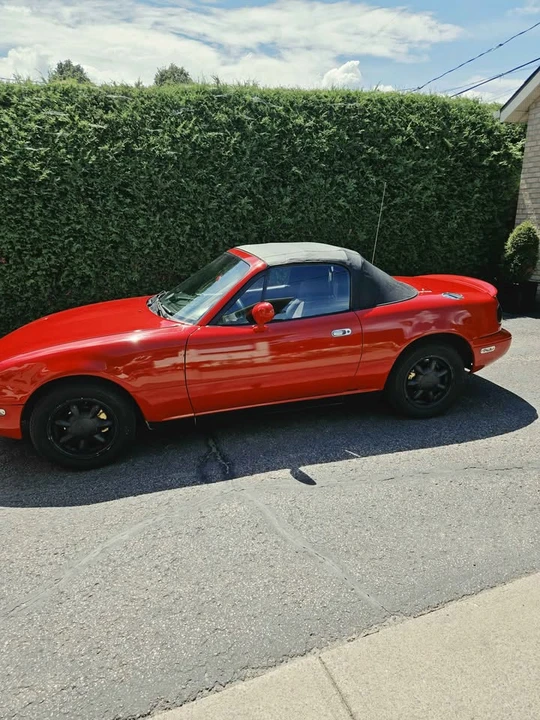 1990 Mazda NA MX-5 Miata - Image 6 of 10