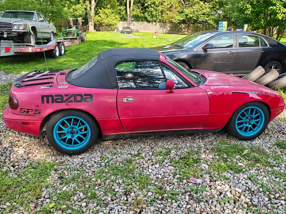 1990 Mazda NA MX-5 Miata - Image 4 of 11