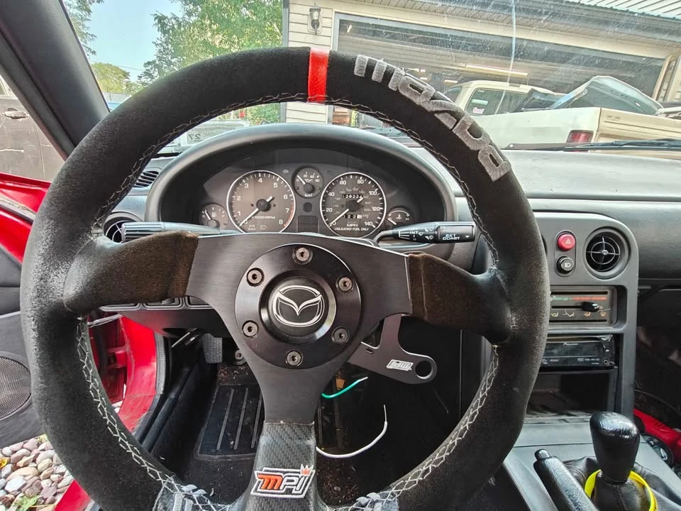 1990 Mazda NA MX-5 Miata - Image 6 of 11