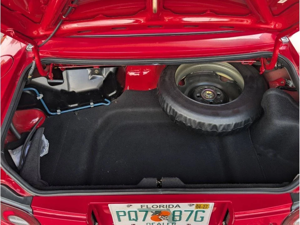 1990 Mazda NA MX-5 Miata - Image 19 of 20