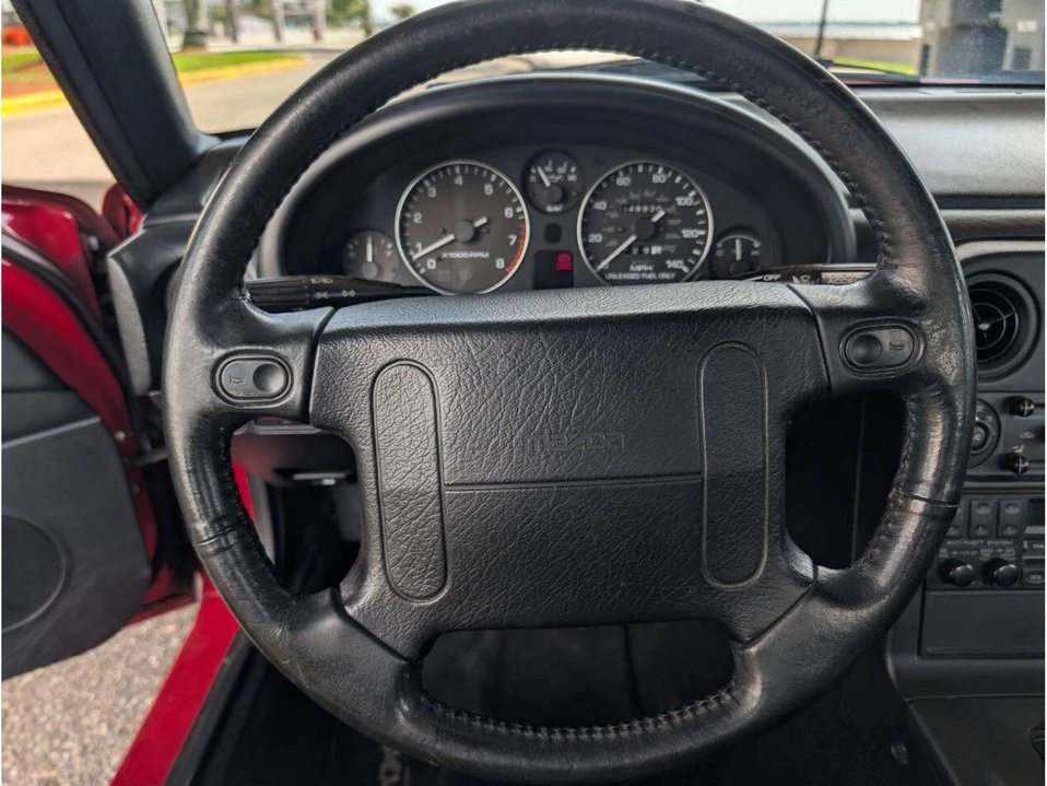 1990 Mazda NA MX-5 Miata - Image 11 of 20
