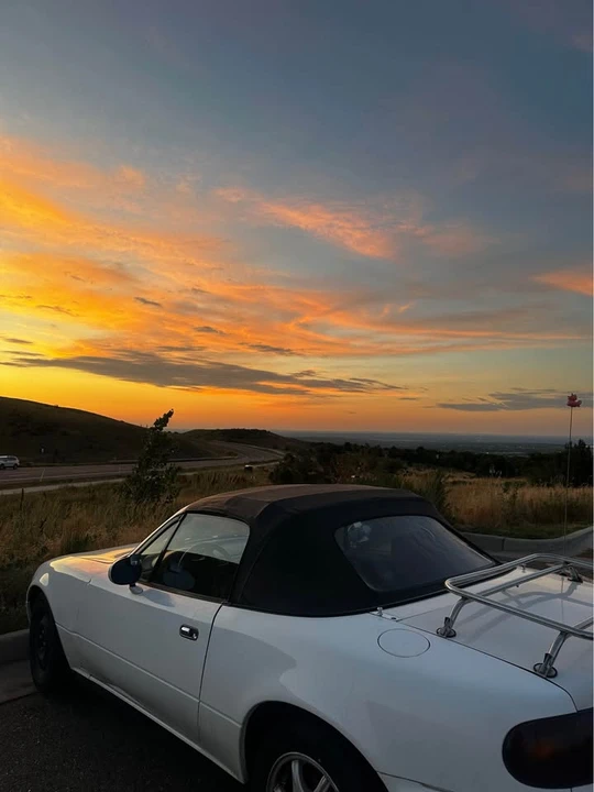 1990 Mazda NA MX-5 Miata - Image 4 of 5