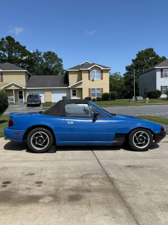 1990 Mazda NA MX-5 Miata - Image 4 of 12