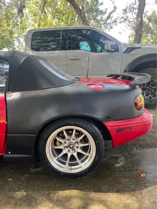 1990 Mazda NA MX-5 Miata - Image 5 of 14