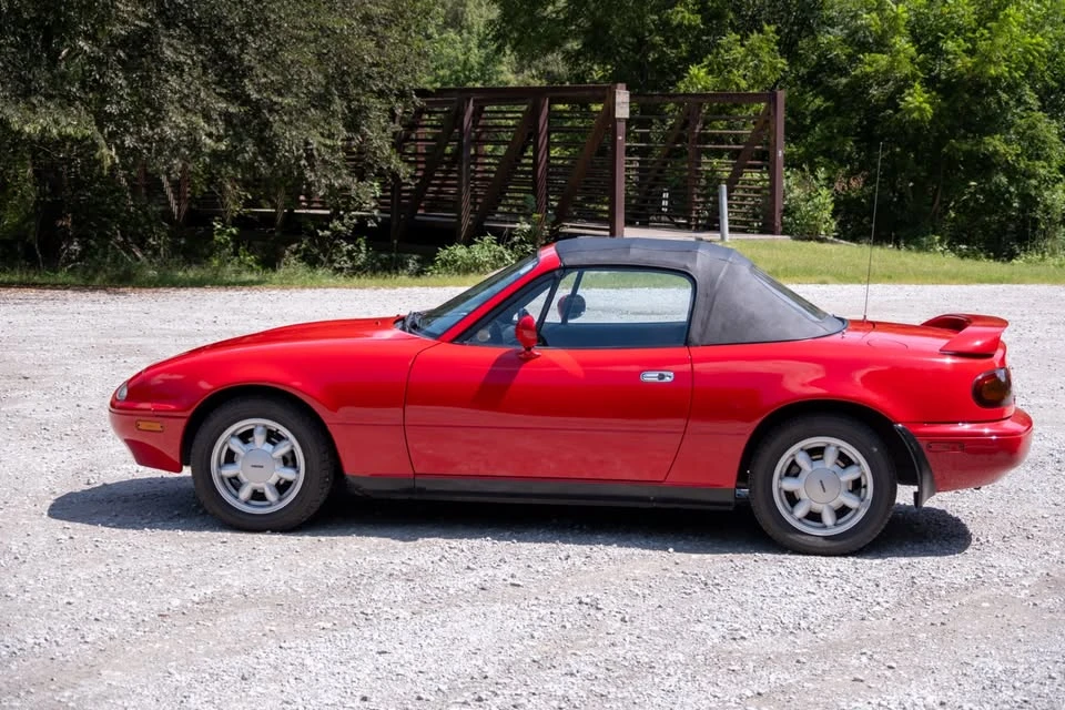 1990 Mazda NA MX-5 Miata - Image 6 of 20