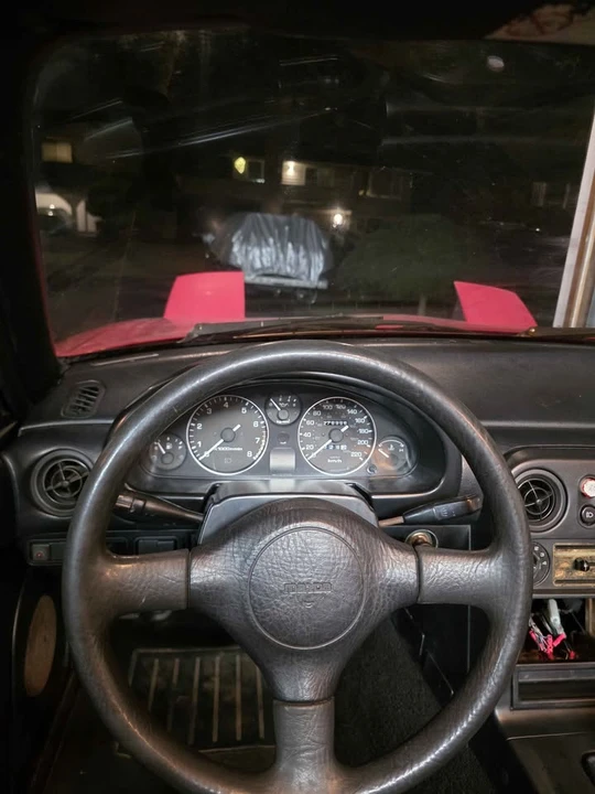 1990 Mazda NA MX-5 Miata - Image 6 of 7