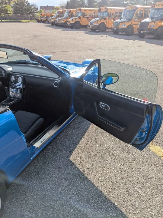 1990 Mazda NA MX-5 Miata - Image 5 of 16