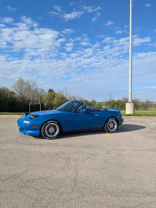1990 Mazda NA MX-5 Miata - Image 16 of 16