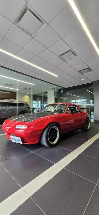 1990 Mazda NA MX-5 Miata - Image 4 of 9