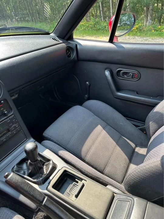 1990 Mazda NA MX-5 Miata - Image 7 of 14
