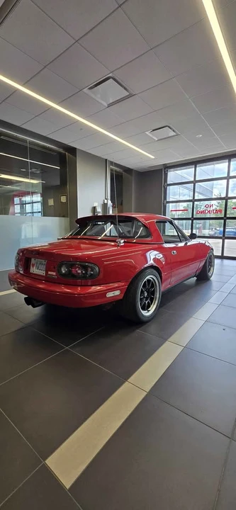 1990 Mazda NA MX-5 Miata - Image 3 of 9