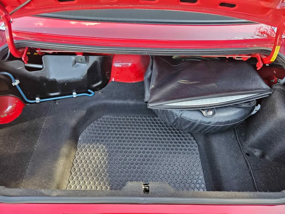 1990 Mazda NA MX-5 Miata - Image 16 of 16