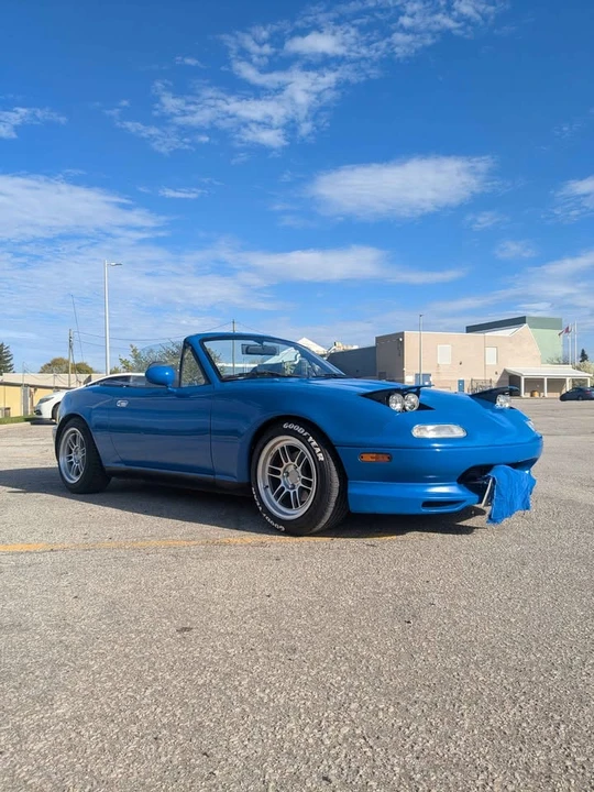 1990 Mazda NA MX-5 Miata - Image 3 of 16