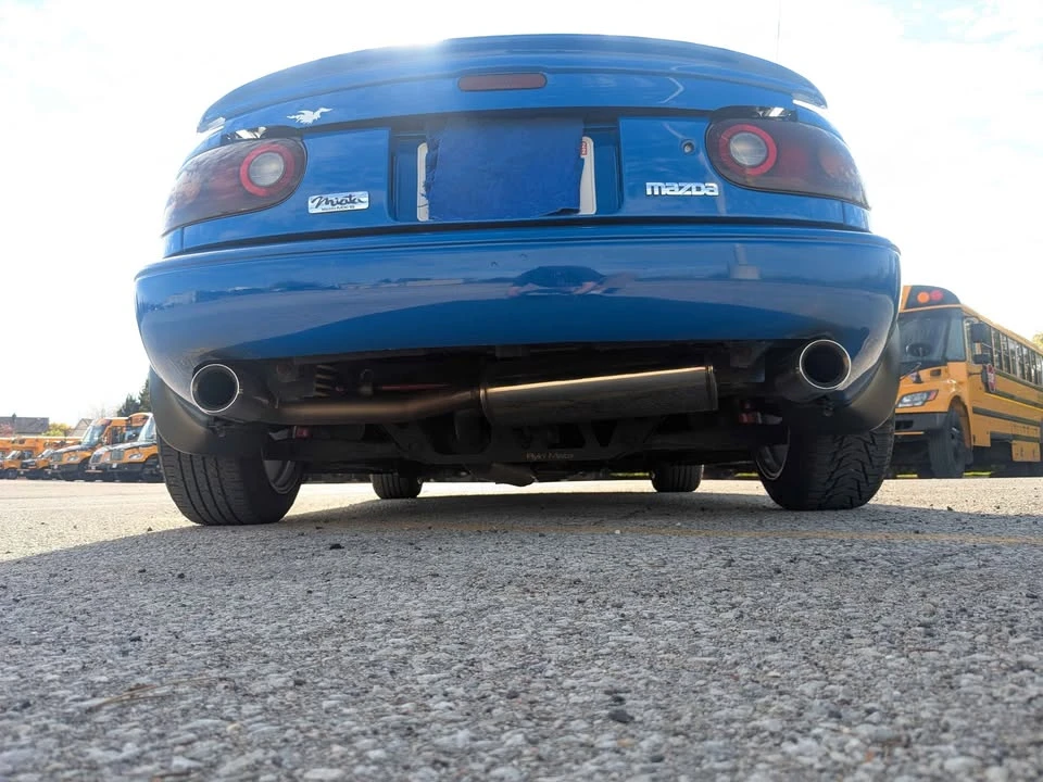 1990 Mazda NA MX-5 Miata - Image 13 of 16
