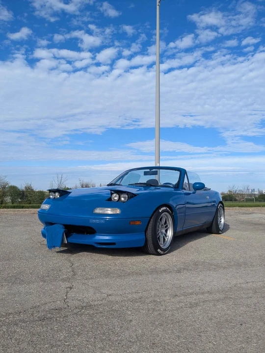 1990 Mazda NA MX-5 Miata - Image 2 of 16