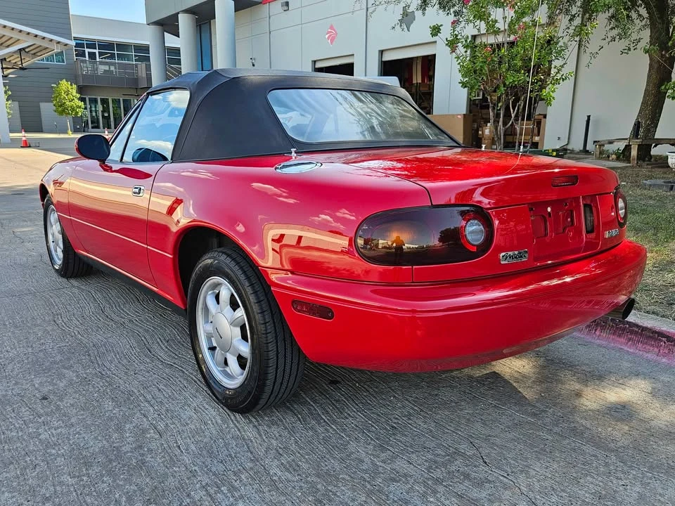 1990 Mazda NA MX-5 Miata - Image 5 of 16
