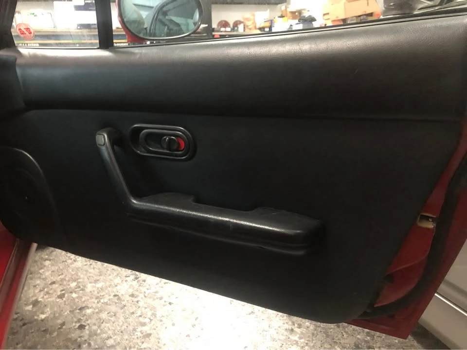 1990 Mazda NA MX-5 Miata - Image 8 of 10
