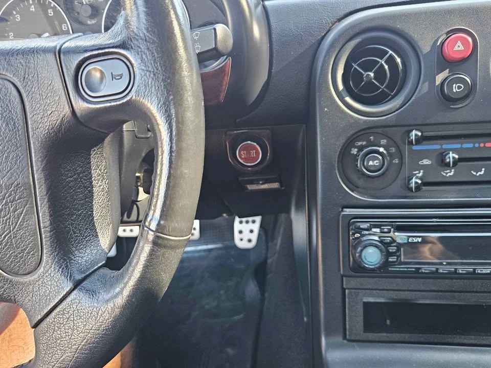 1990 Mazda NA MX-5 Miata - Image 13 of 16