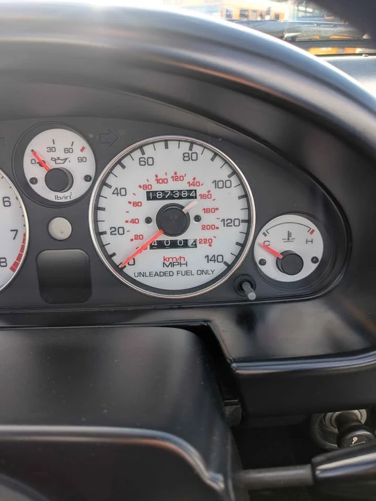 1990 Mazda NA MX-5 Miata - Image 10 of 16