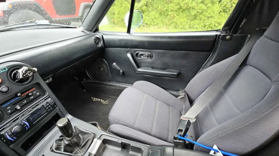 1990 Mazda NA MX-5 Miata - Image 7 of 7