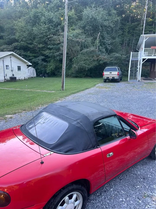 1990 Mazda NA MX-5 Miata - Image 11 of 11