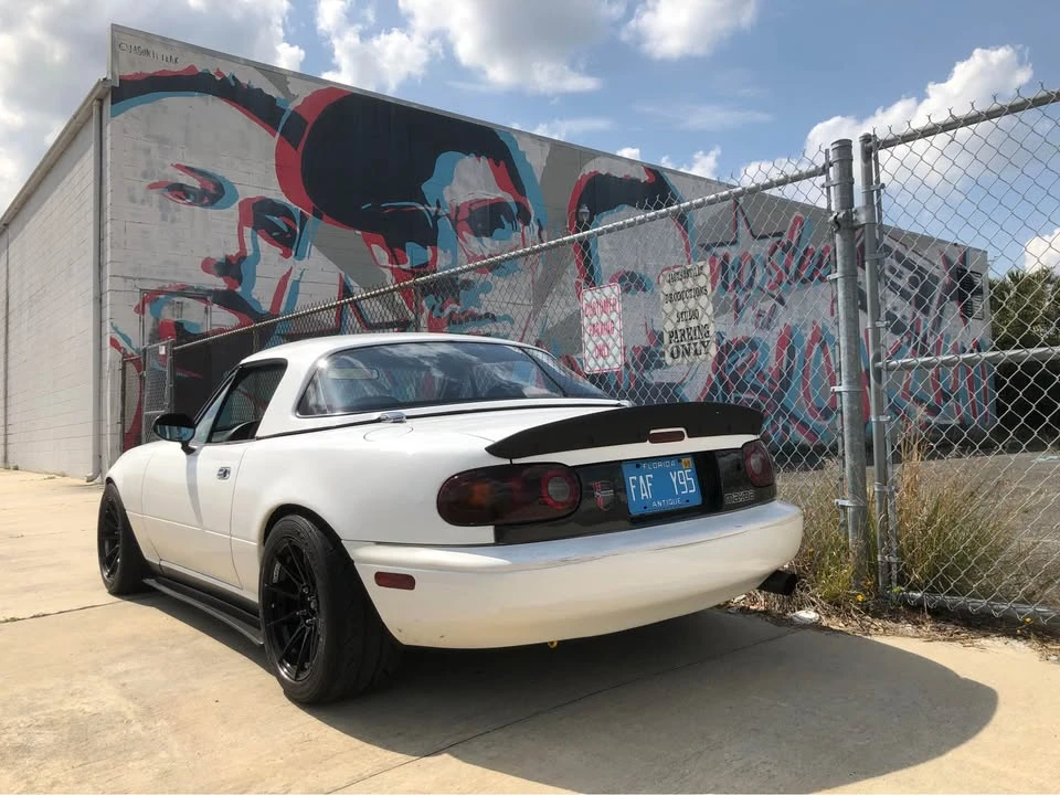 1990 Mazda NA MX-5 Miata - Image 16 of 19