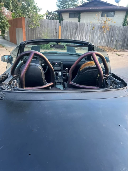 1990 Mazda NA MX-5 Miata - Image 5 of 12