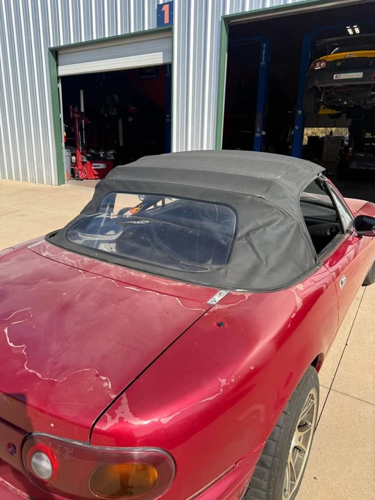 1990 Mazda NA MX-5 Miata - Image 9 of 13