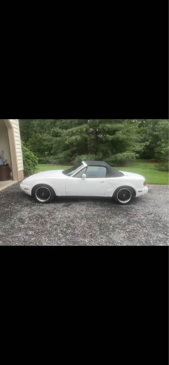 1990 Mazda NA MX-5 Miata - Image 4 of 4
