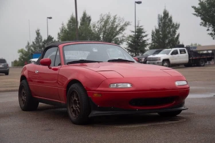 1990 Mazda NA MX-5 Miata - Image 5 of 5